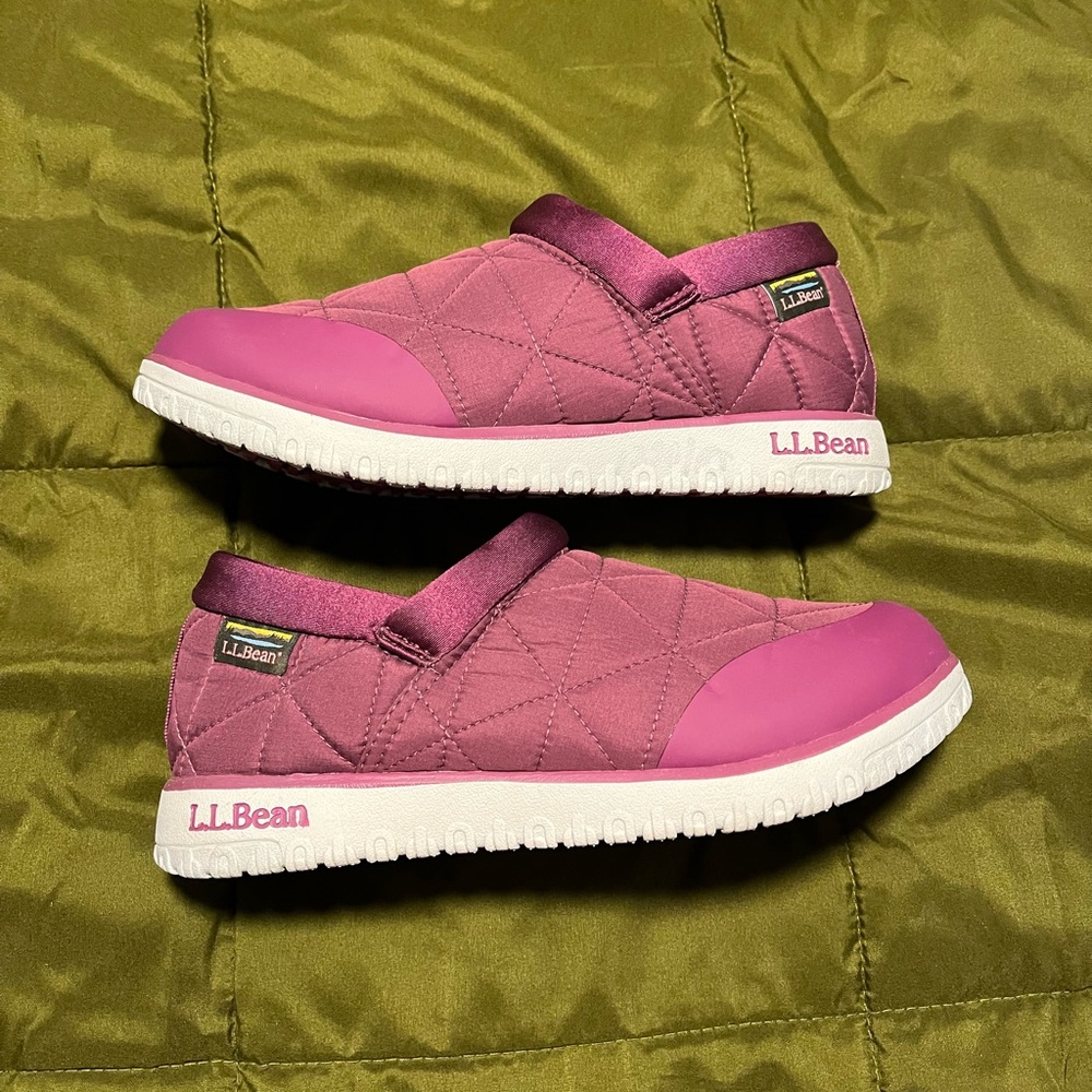 Womens Ultralight Primaloft Slip-ons